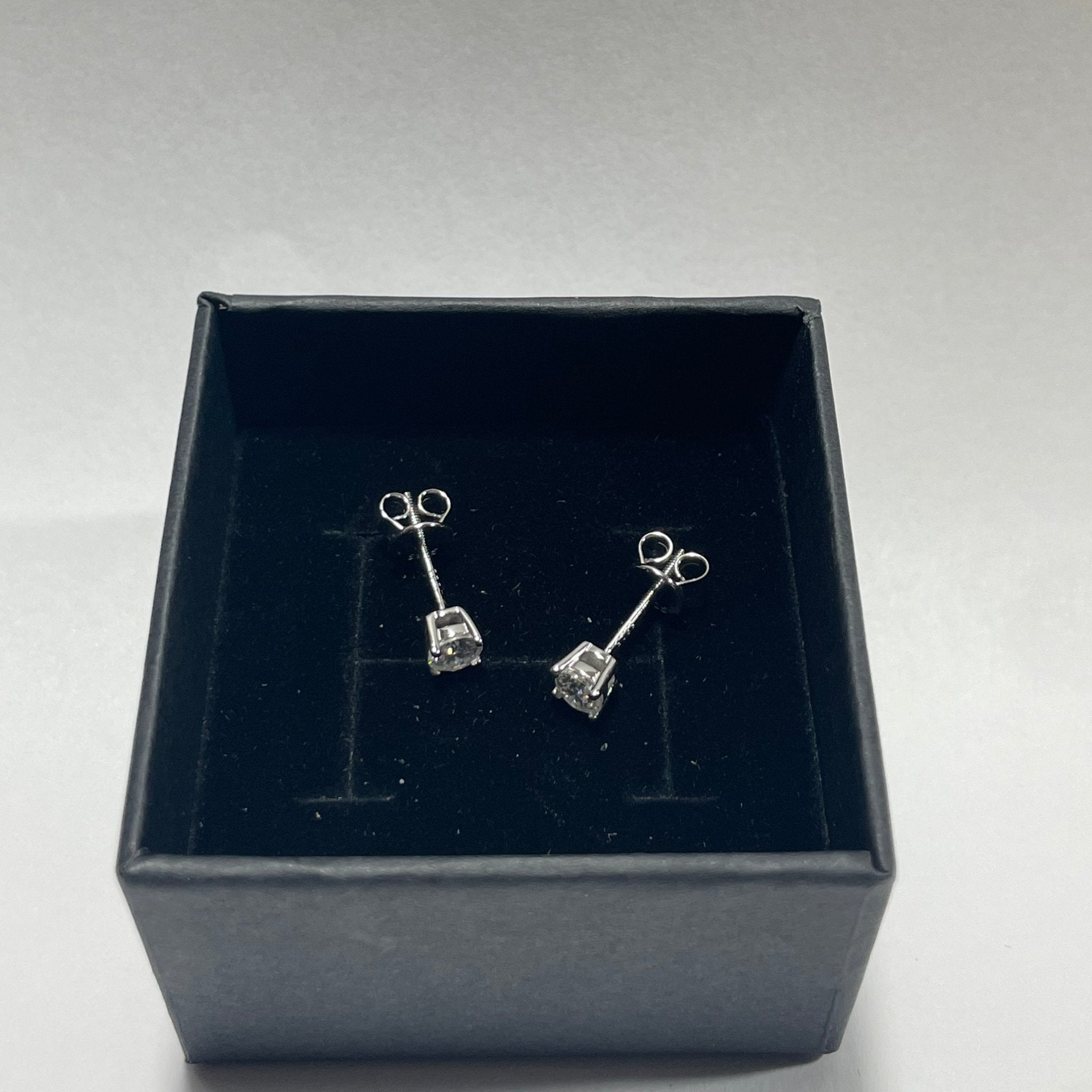 Round Cut Moissanite Earrings - Clear Stone Jewelers